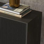 Commode élégante en bois et métal noir-gris avec tiroirs à fermeture douce