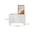 Commode moderne en bois blanc avec poignées dorées