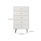 Commode moderne en bois blanc avec poignées dorées