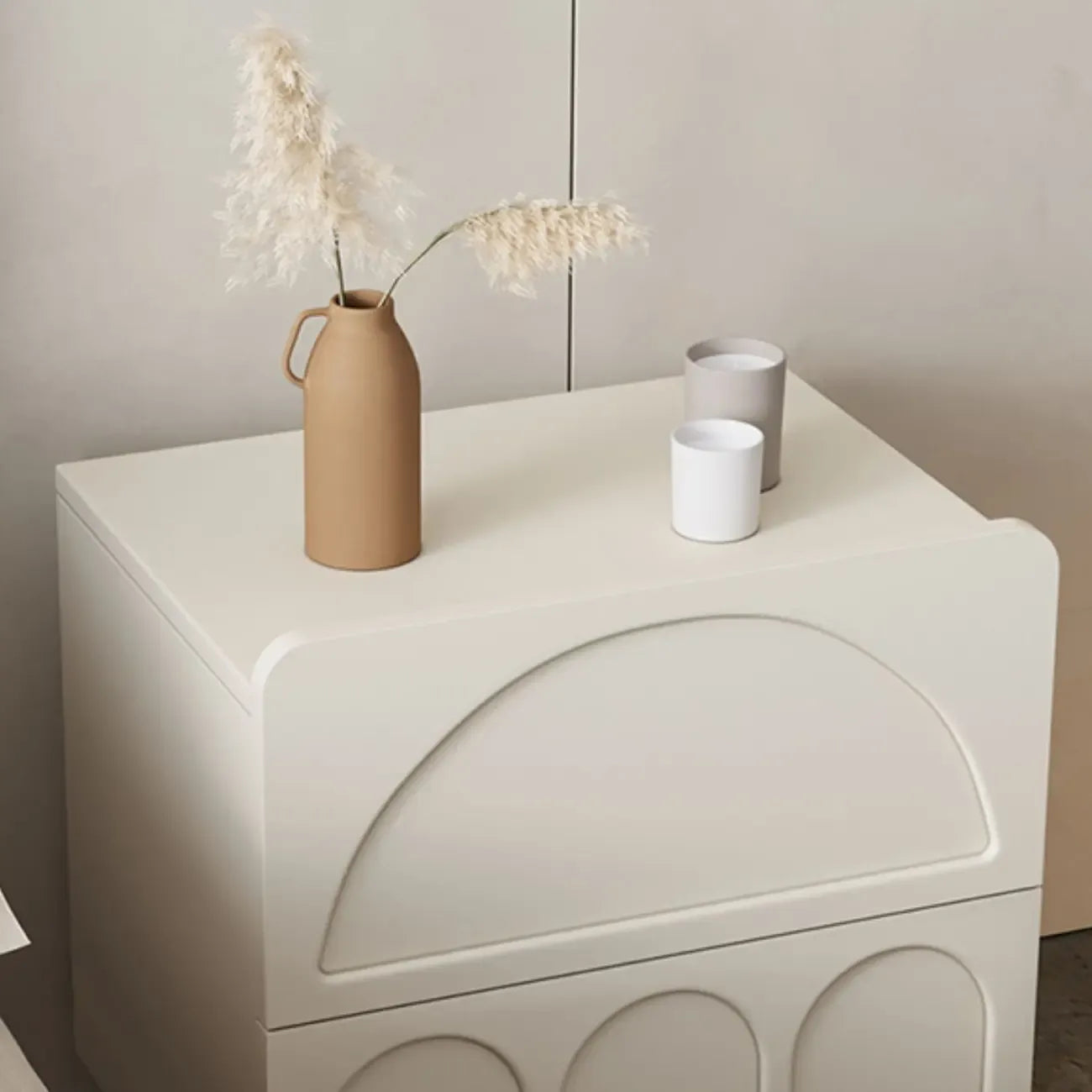 Petite table de chevet moderne blanche à 2 tiroirs en bois massif